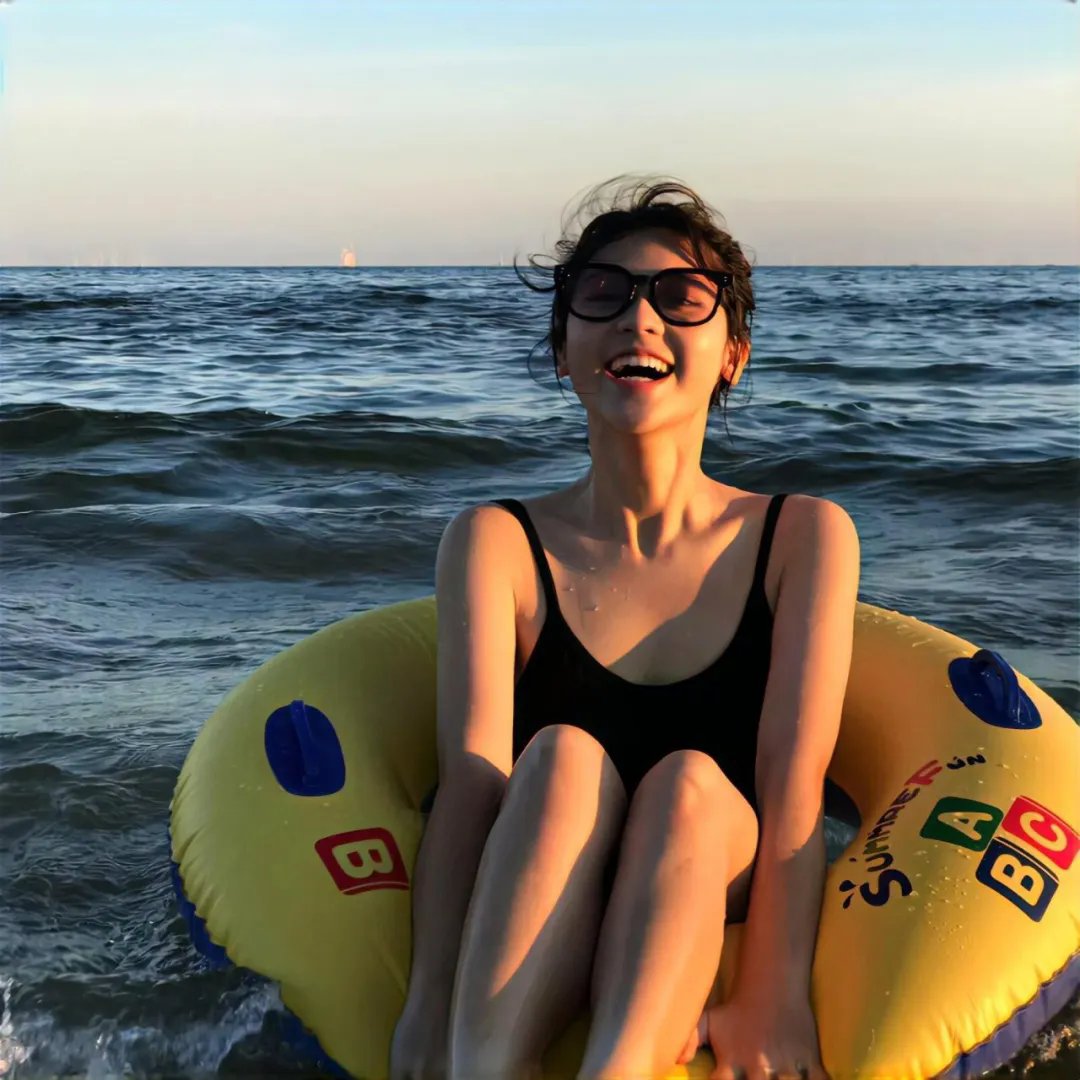 他是龙国语 海报