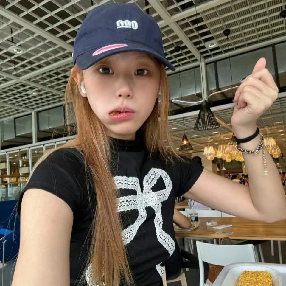 火星坏女孩 海报